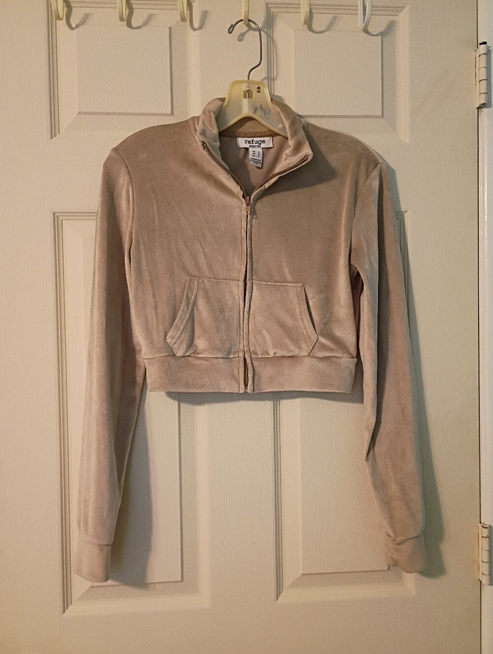 Refuge Athletics Tan Velour Cropped Full-Zip Jacket - Size Small